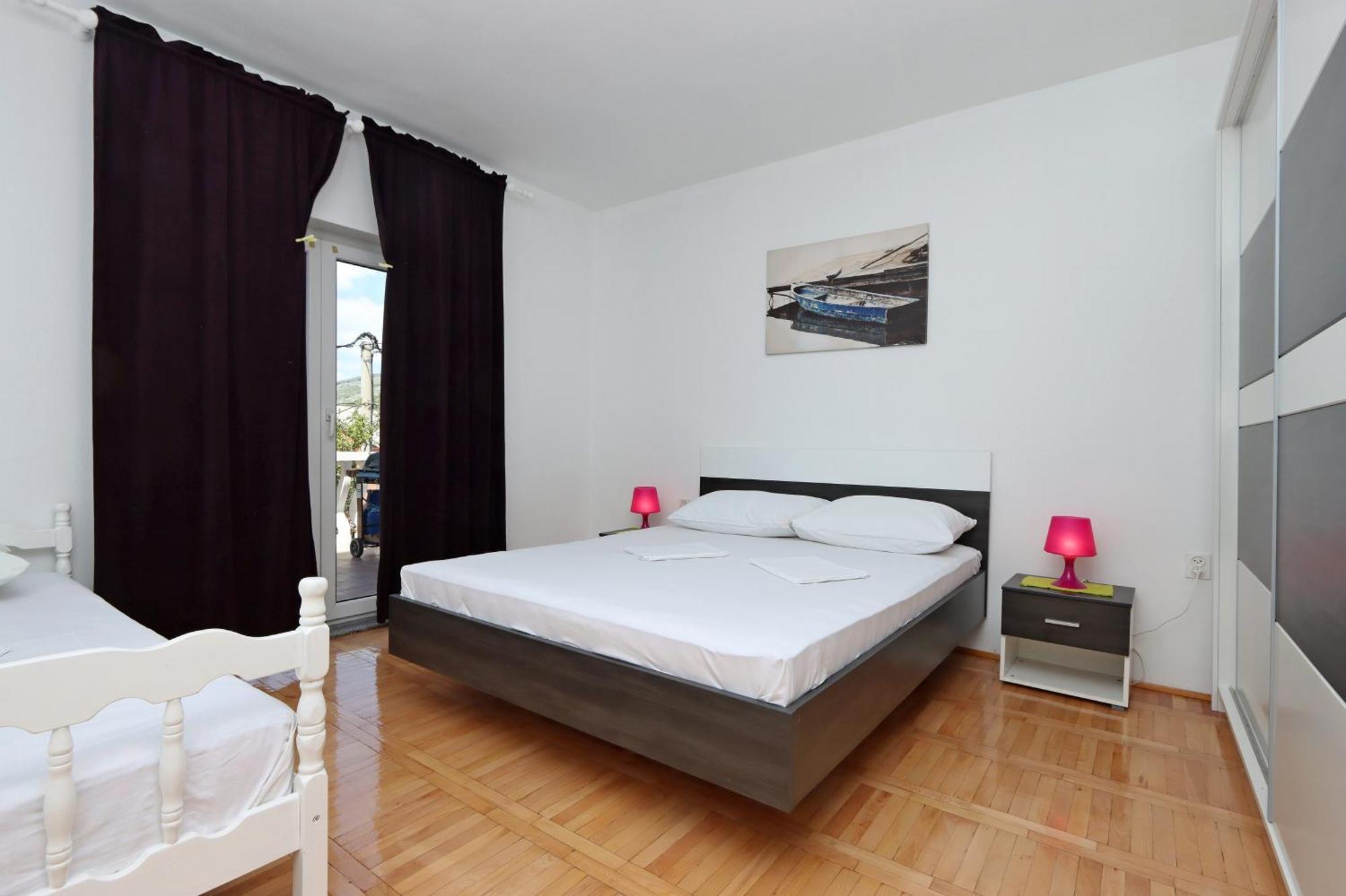 Apartments With A Parking Space Senj - 5571 Exterior foto
